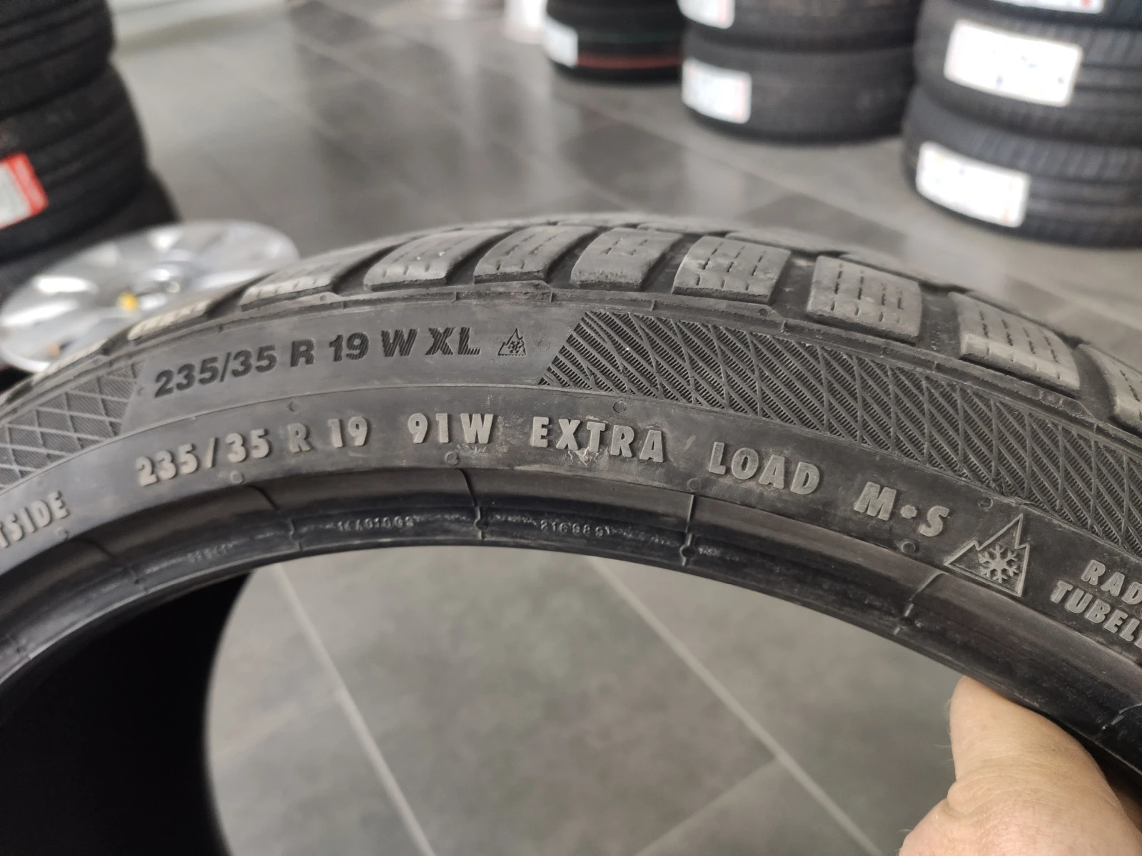  235/35R19 | Mobile.bg   5