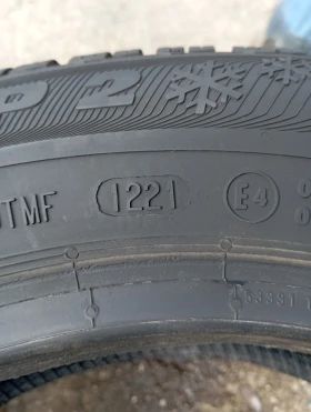 Гуми Зимни 175/65R14, снимка 6 - Гуми и джанти - 47522063