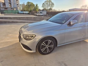 Mercedes-Benz E 200, снимка 10