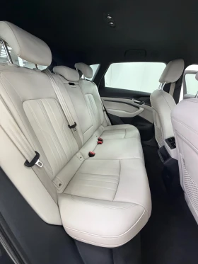 Audi E-Tron 50 quattro | 313 к.с. | 10.2021 г. | 130 000 км, снимка 11