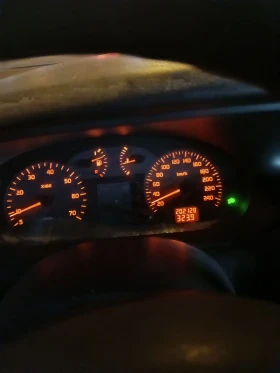 Renault Scenic 1.9dTi - 850 € / 1662.46 лв. - 50762277 5