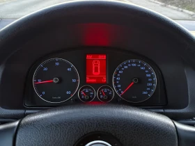 VW Touran 1.9TDI НАВИГАЦИЯ* 224 000км* , снимка 13 - Автомобили и джипове - 53659848