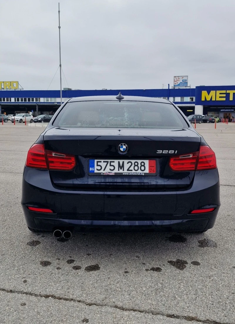 BMW 328  F30 2.0i Turbo 245 k.c., снимка 5 - Автомобили и джипове - 44340252