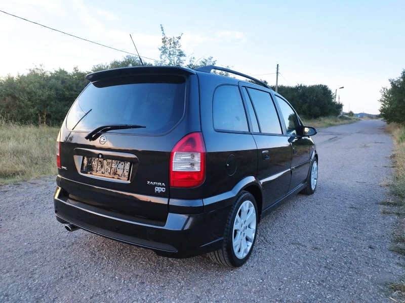 Opel Zafira Opc, снимка 3 - Автомобили и джипове - 47503422