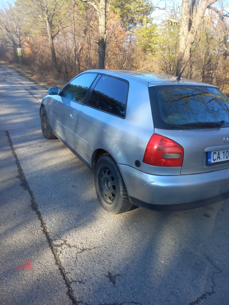 Audi A3 1.6 AKL, снимка 3 - Автомобили и джипове - 48004578