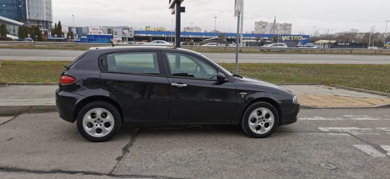 Alfa Romeo 147 1.9JTD Collezione, снимка 3 - Автомобили и джипове - 48266512