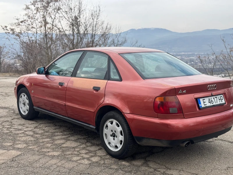 Audi A4 1.8 125 ГИ* , снимка 2 - Автомобили и джипове - 49175616