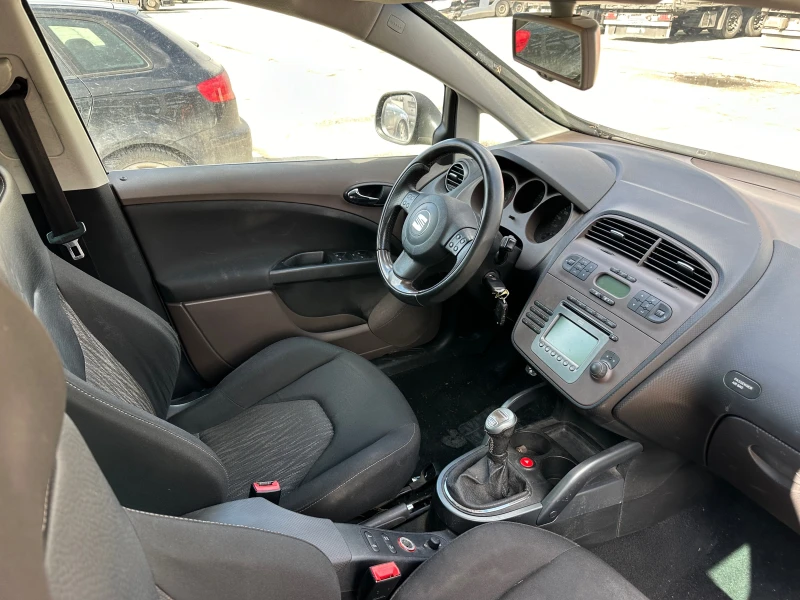 Seat Altea 2.0 турбо 4х4 Швейцария, снимка 8 - Автомобили и джипове - 49348615