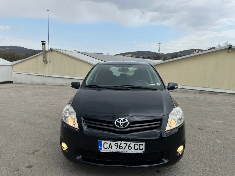 Toyota Auris 1.3i 99hp * Сервизна книжка , снимка 8 - Автомобили и джипове - 49520830