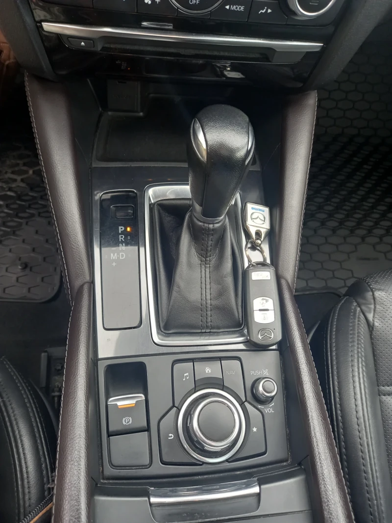 Mazda 6, снимка 11 - Автомобили и джипове - 51704824