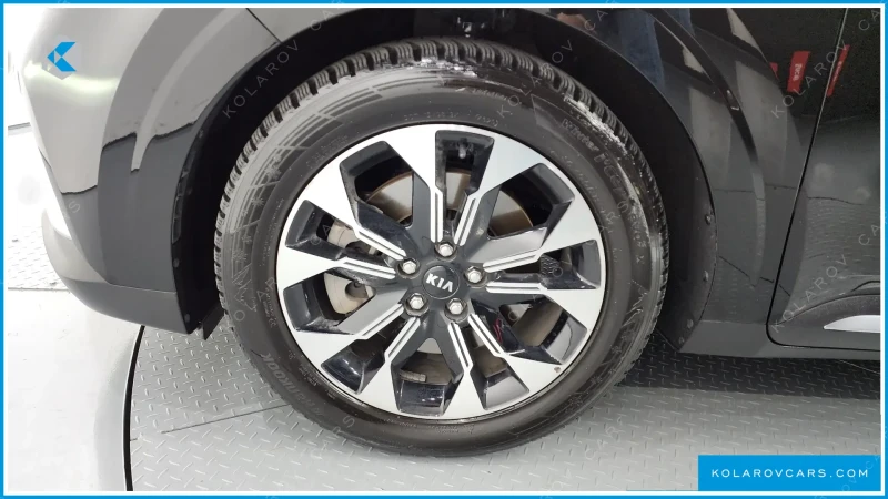 Kia Carnival Очакван внос - Limousine Noblesse  Kolarov | Cars, снимка 3 - Автомобили и джипове - 51819328