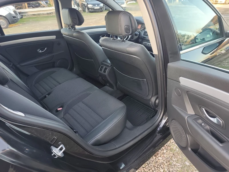 Renault Laguna 2.0 dci 131к.с, снимка 15 - Автомобили и джипове - 52177290