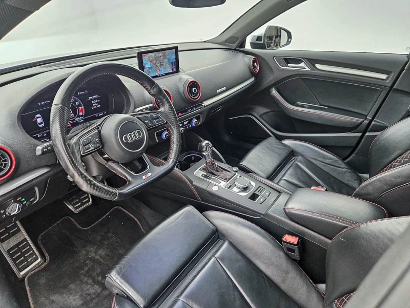 Audi S3 2.0 tfsi facelift, снимка 10 - Автомобили и джипове - 52544663