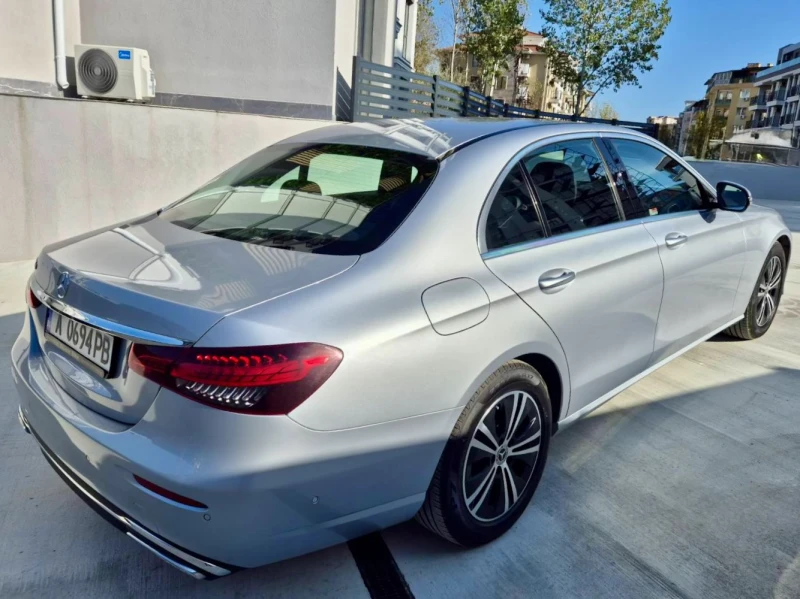 Mercedes-Benz E 200, снимка 7 - Автомобили и джипове - 52546971