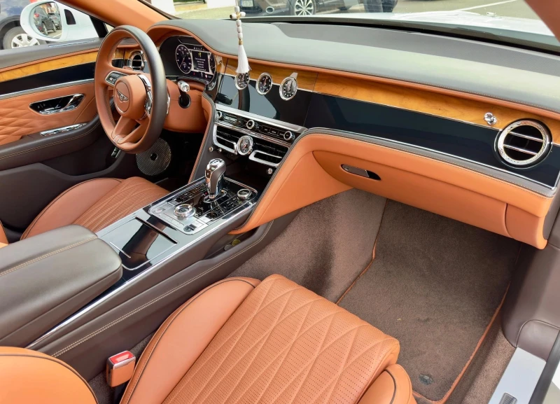 Bentley Continental Flying Spur 4.0 V8 AWD, снимка 7 - Автомобили и джипове - 52573504