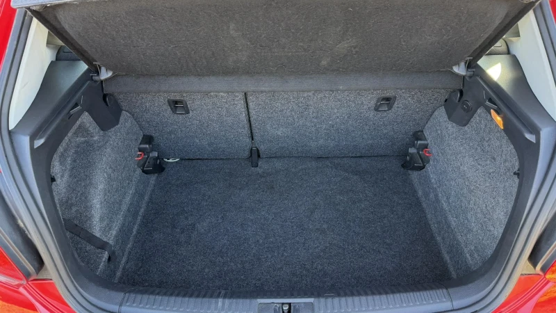VW Polo, снимка 12 - Автомобили и джипове - 52865766