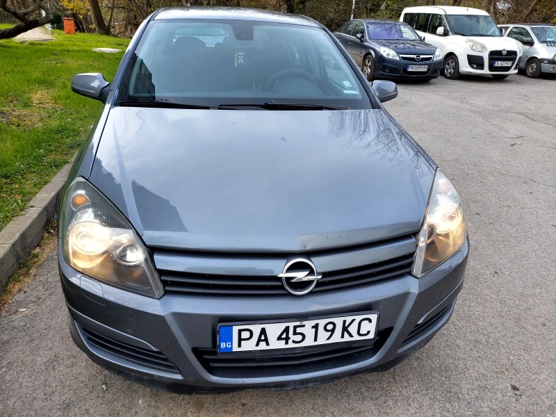 Opel Astra, снимка 2 - Автомобили и джипове - 52890560