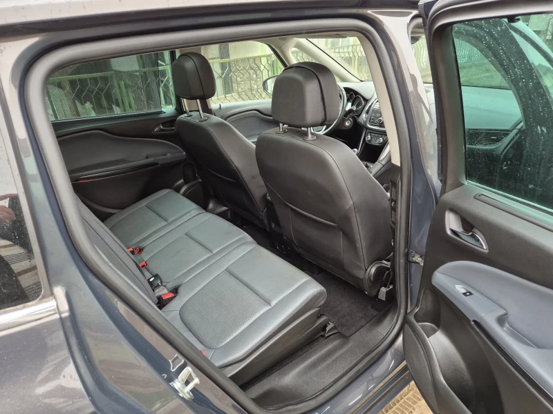 Opel Zafira Tourer ECOFLEX, снимка 12 - Автомобили и джипове - 52935794