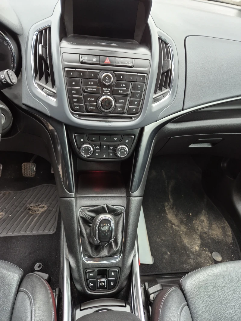 Opel Zafira Tourer ECOFLEX, снимка 13 - Автомобили и джипове - 52935794