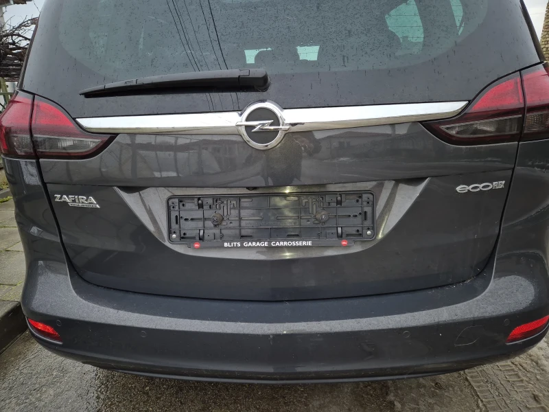 Opel Zafira Tourer ECOFLEX, снимка 16 - Автомобили и джипове - 52935794