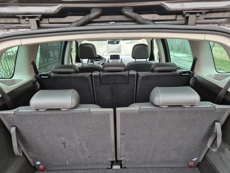Opel Zafira Tourer ECOFLEX, снимка 14 - Автомобили и джипове - 52935794