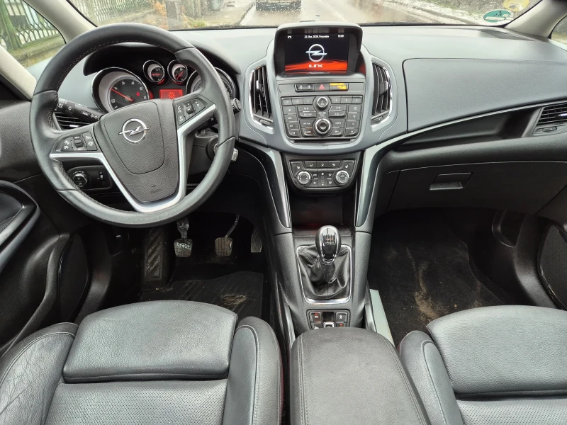 Opel Zafira Tourer ECOFLEX, снимка 9 - Автомобили и джипове - 52935794