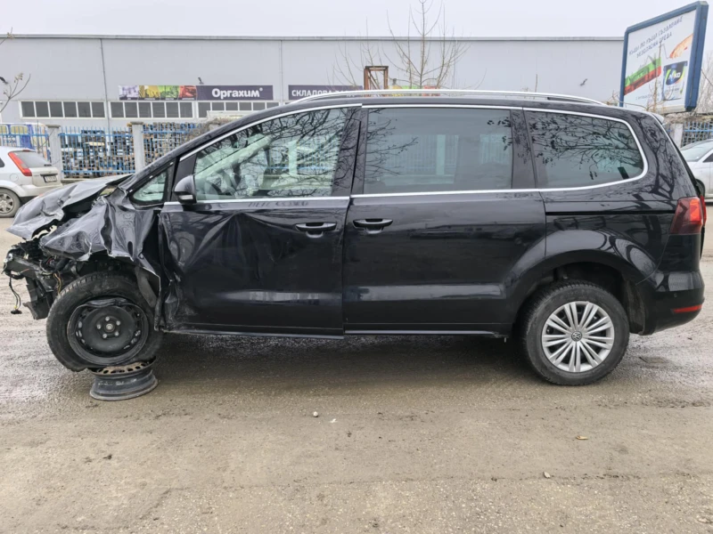 VW Sharan 1.4tfsi, снимка 6 - Автомобили и джипове - 53246401