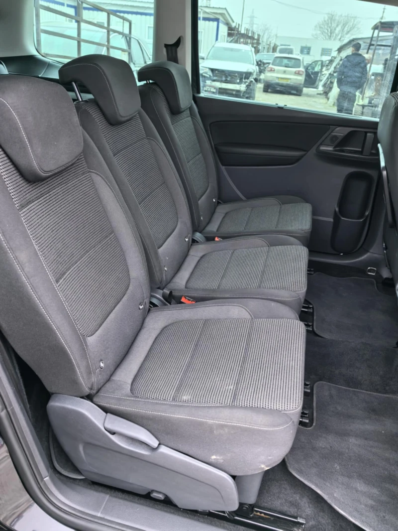 VW Sharan 1.4tfsi, снимка 11 - Автомобили и джипове - 53246401