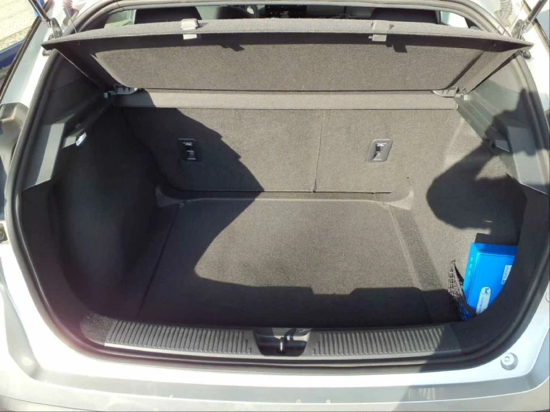 Mg 4 SE 51 KW, снимка 3 - Автомобили и джипове - 53446893