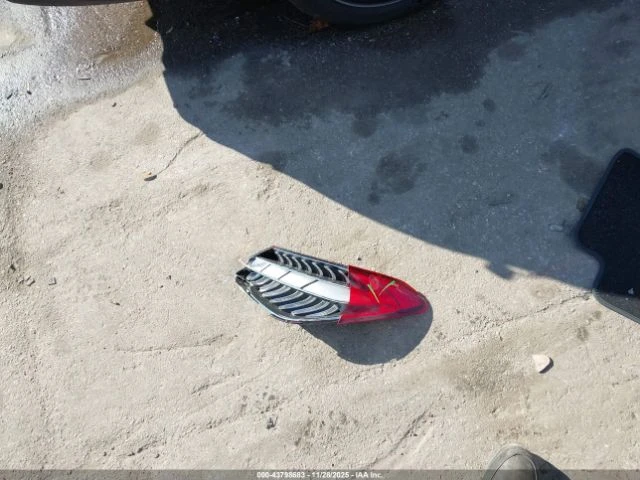 Mercedes-Benz C 300 | Mobile.bg � ����������� 16