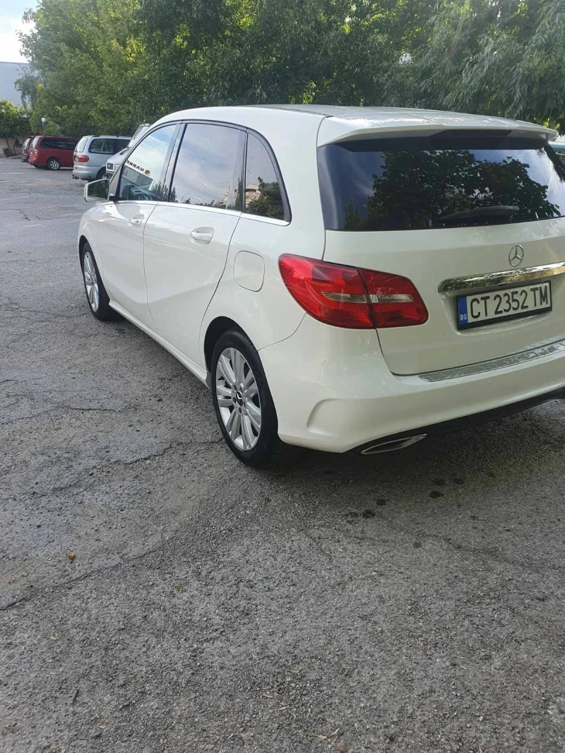 Mercedes-Benz B 180, снимка 5 - Автомобили и джипове - 54962772