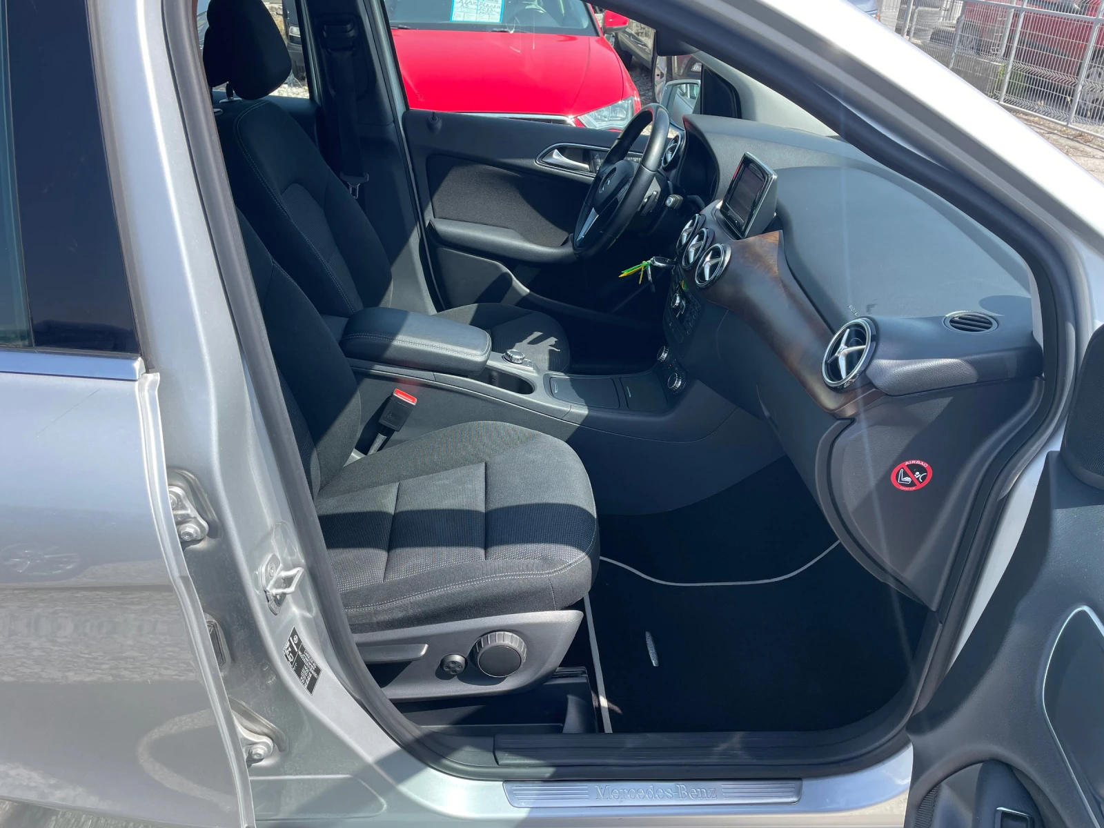 Mercedes-Benz B 200 7-G | Mobile.bg — изображение 14