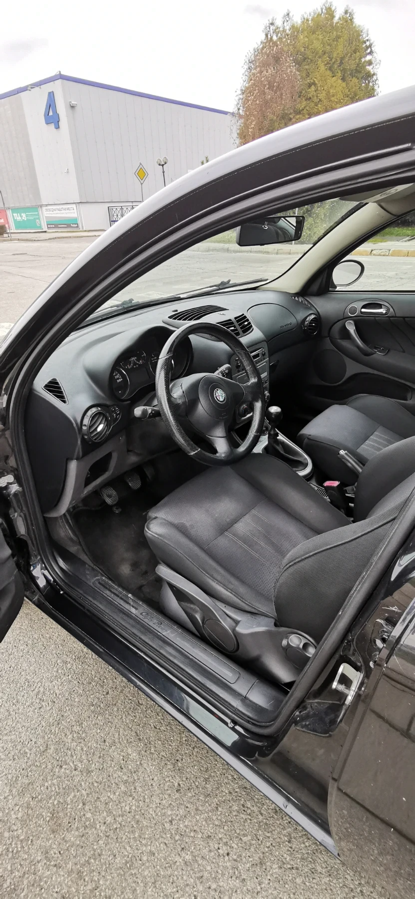Alfa Romeo 147 1.9JTD Collezione - изображение 9