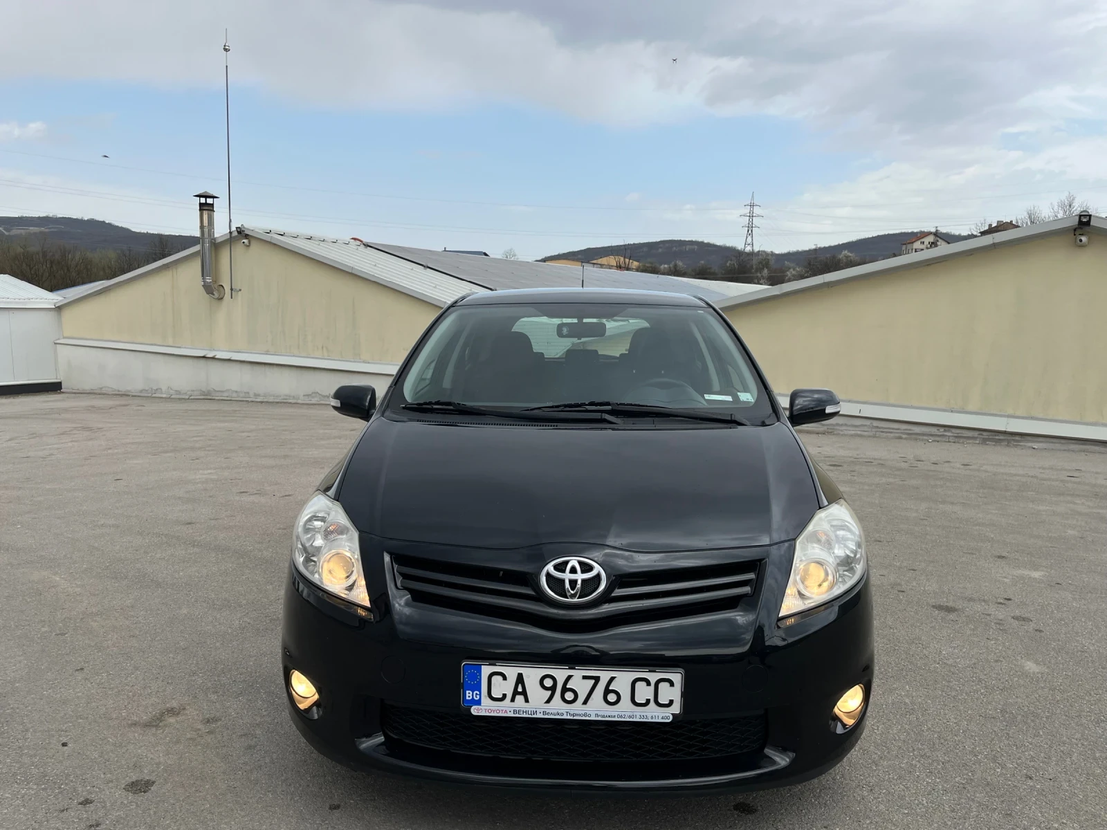 Toyota Auris 1.3i 99hp * Сервизна книжка  - изображение 8