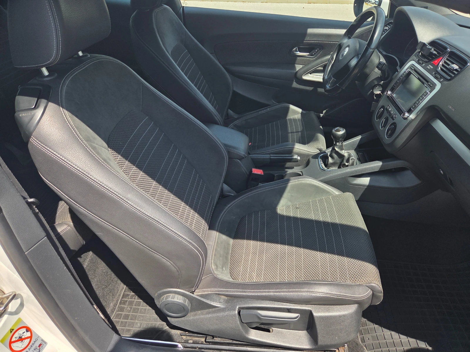 VW Scirocco 1.4i 16v 160ps. - изображение 10