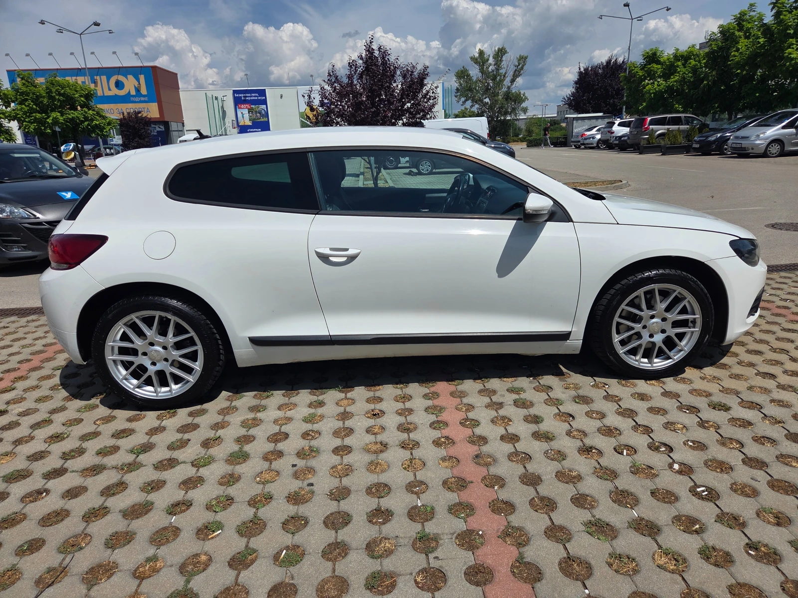VW Scirocco 1.4i 16v 160ps. | Mobile.bg   15