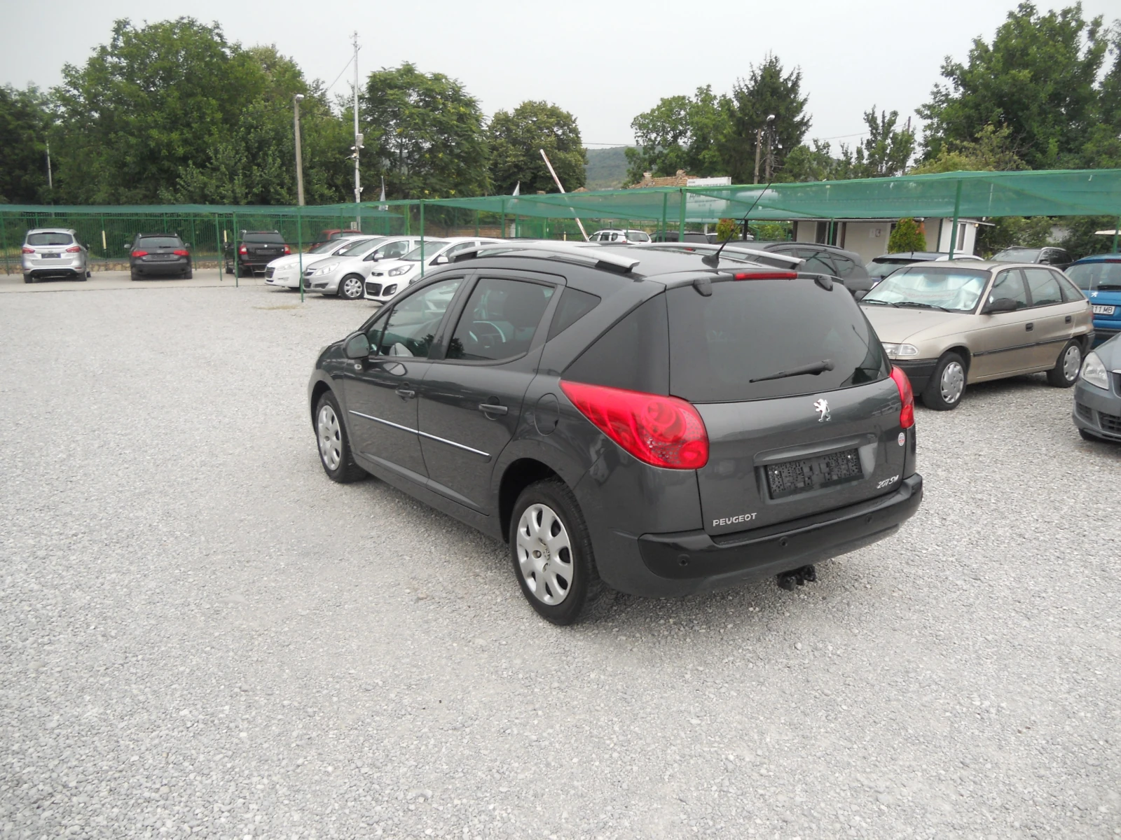 Peugeot 207 1.4i ЛИЗИНГ!!!! РЕАЛНИ КИЛОМЕТРИ+ СЕРВИЗНА ИСТОРИЯ - изображение 3