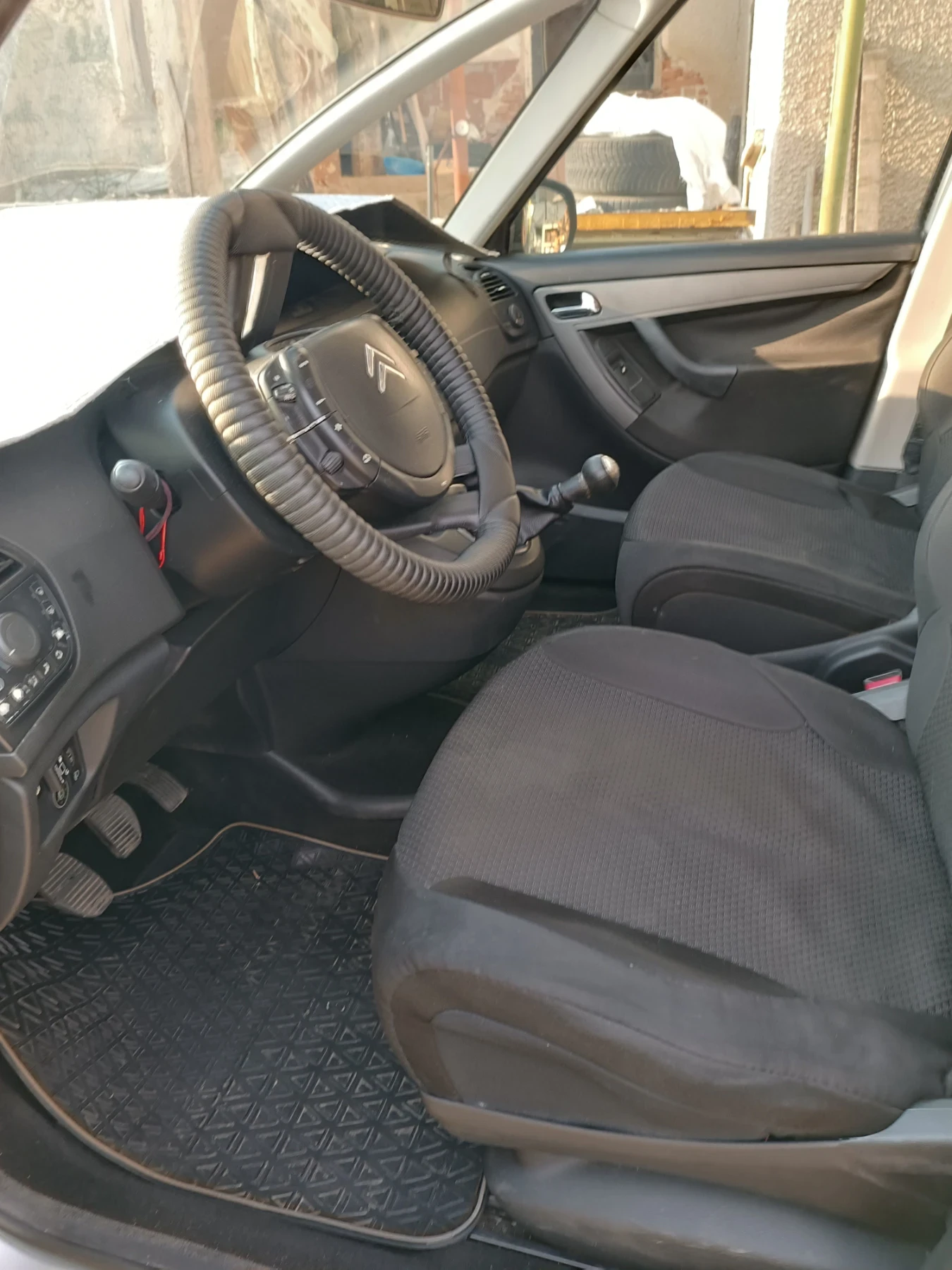 Citroen C4 Picasso  - изображение 5