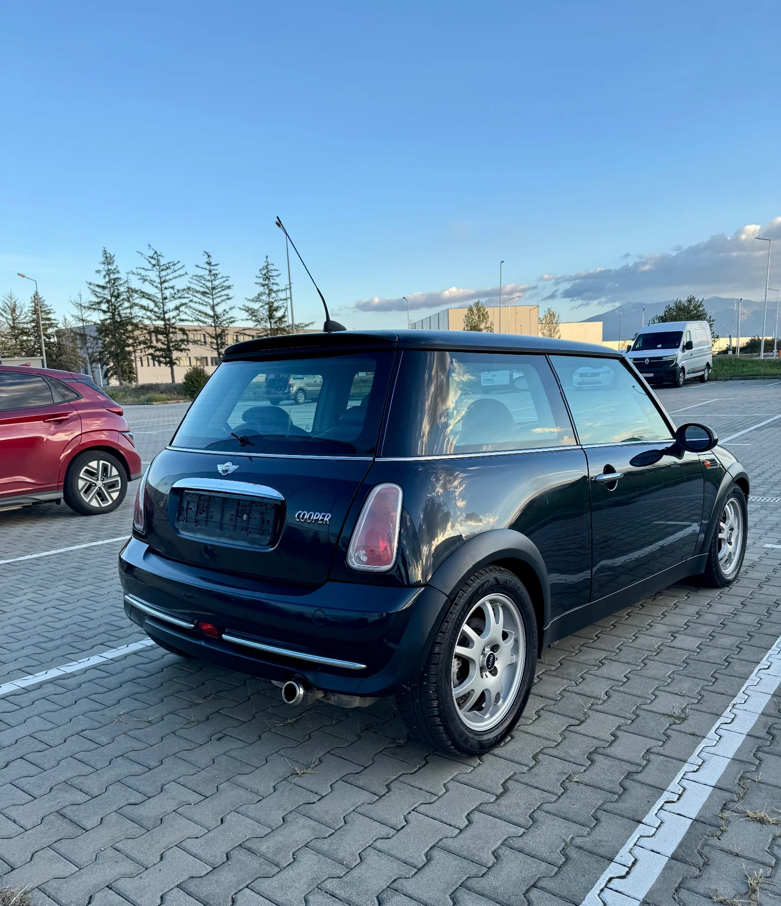 Mini One 1.6 90кс кожен салон подгрев - изображение 6