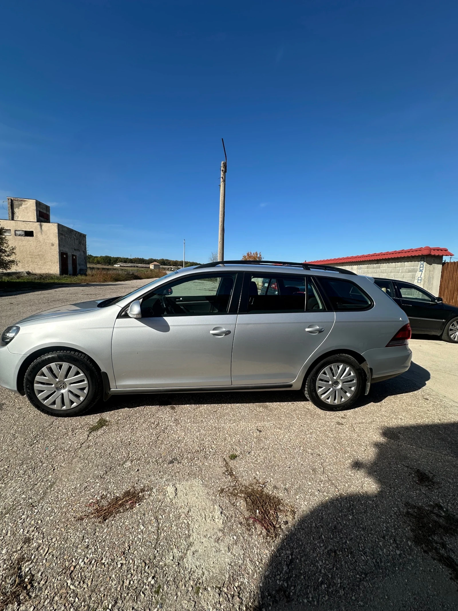 VW Golf 1.6TDI105кс5ск - изображение 3