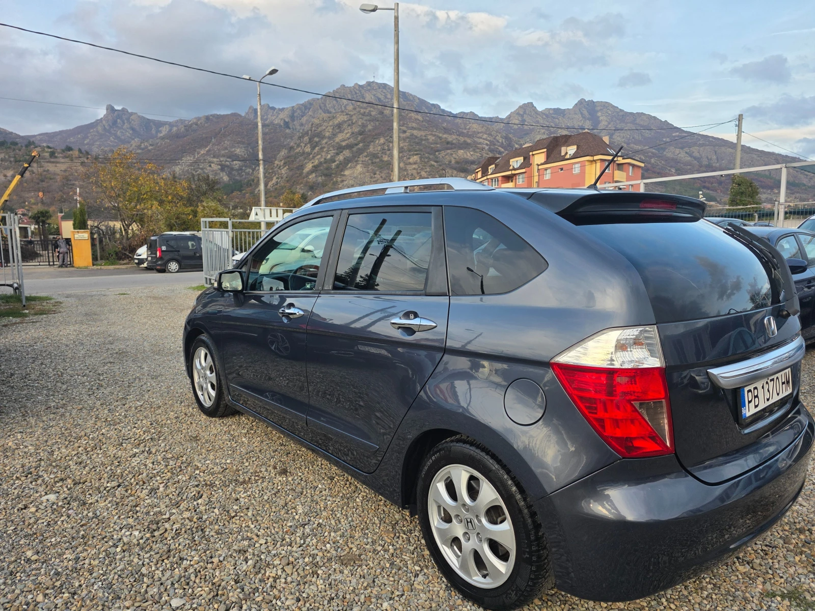 Honda Fr-v 2.0 GPL НАПЪЛНО ОТСЛУЖЕН  - изображение 8