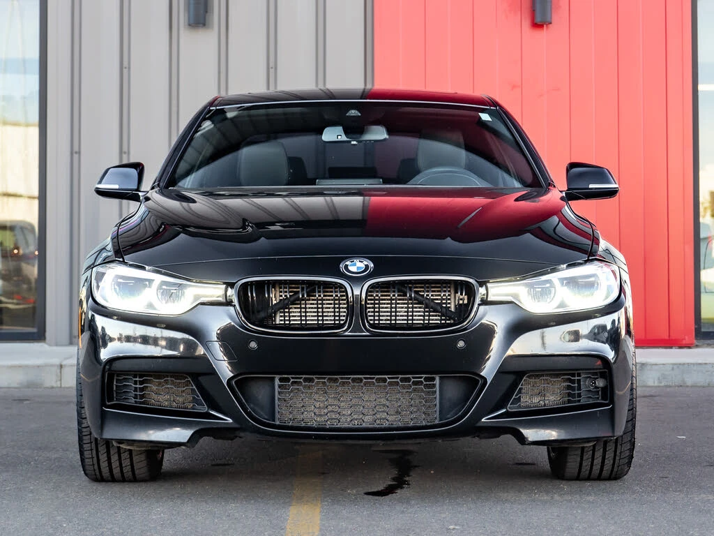 BMW 340 I * M-Package* * HeadUp* AвтоКредит* (ЦЕНА ДО БГ) - изображение 2