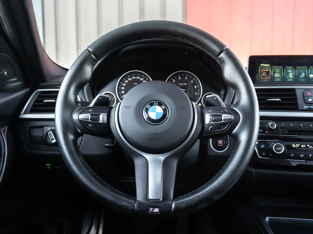 BMW 340 I * M-Package* * HeadUp* AвтоКредит* (ЦЕНА ДО БГ) - изображение 10