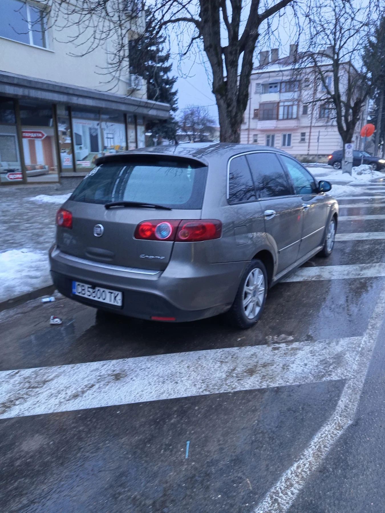 Fiat Croma 1, 9 150hp  автоматик - изображение 6