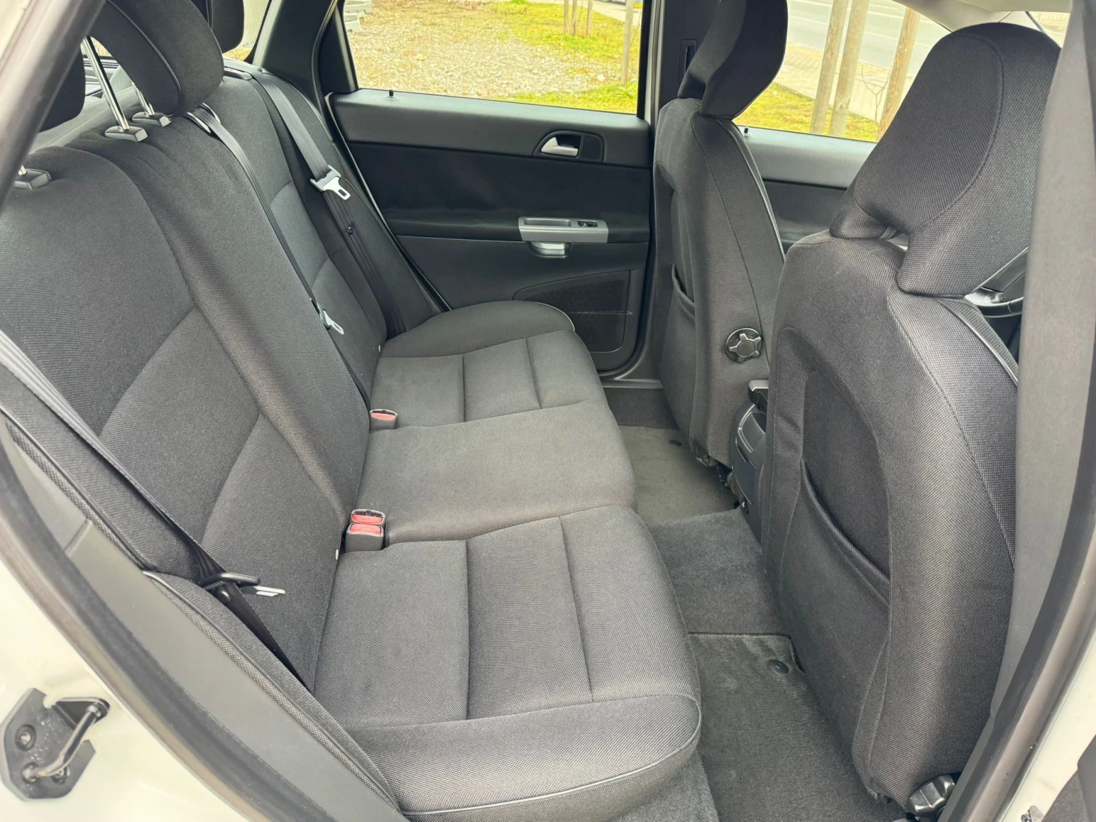 Volvo V50 1.6D | Mobile.bg � ����������� 13