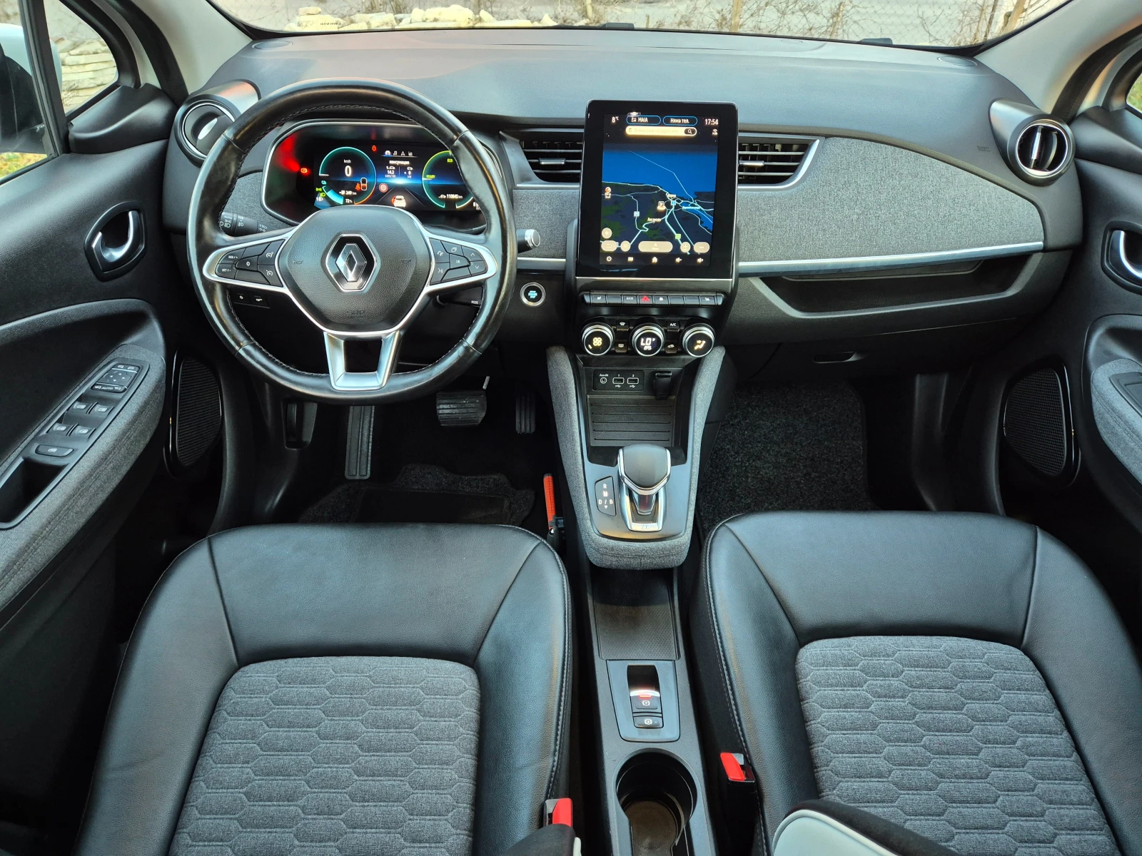 Renault Zoe R-135-INTENS-CCS PORT-SOH-100%-TERMO POMPA, снимка 9 - Автомобили и джипове - 53743483