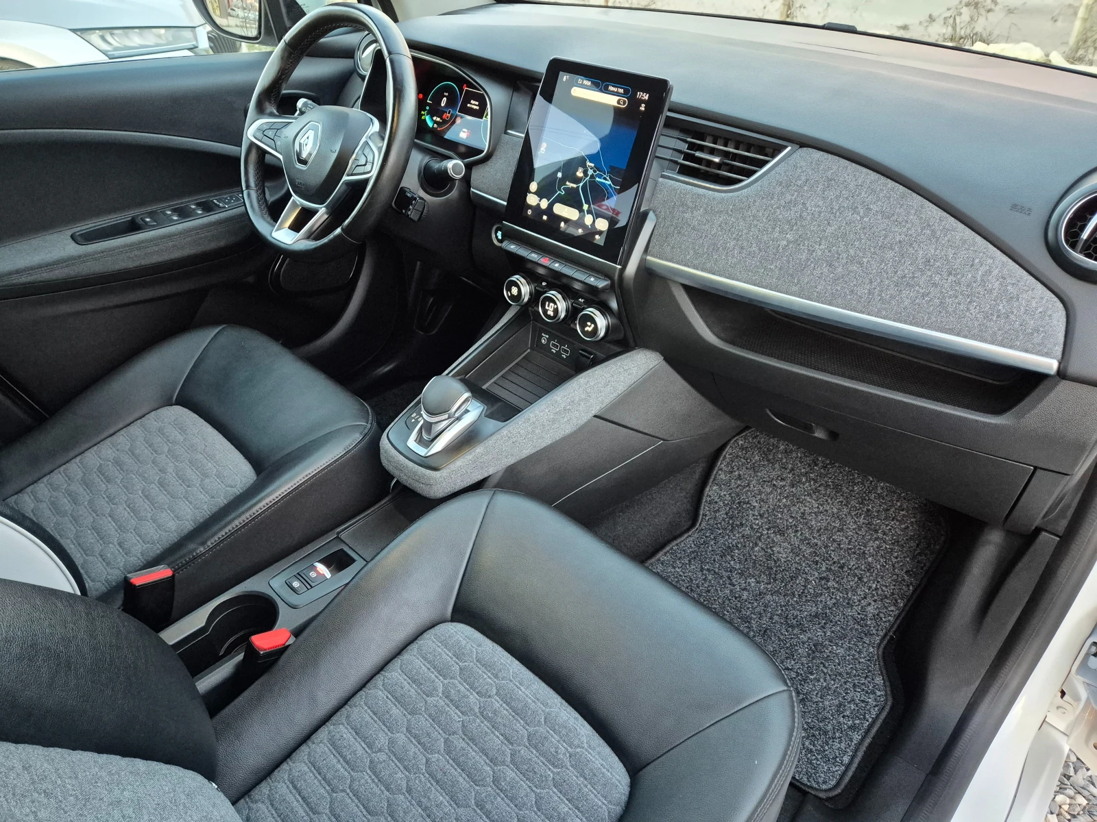 Renault Zoe R-135-INTENS-CCS PORT-SOH-100%-TERMO POMPA, снимка 11 - Автомобили и джипове - 53743483