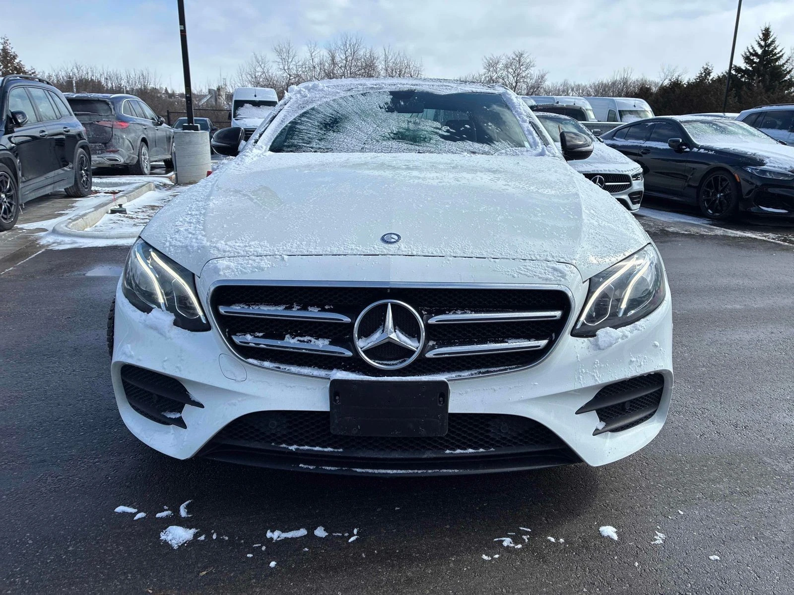 Mercedes-Benz E 400 С РЕГИСТРАЦИЯ & АВТО КРЕДИТ, снимка 2 - Автомобили и джипове - 53878751