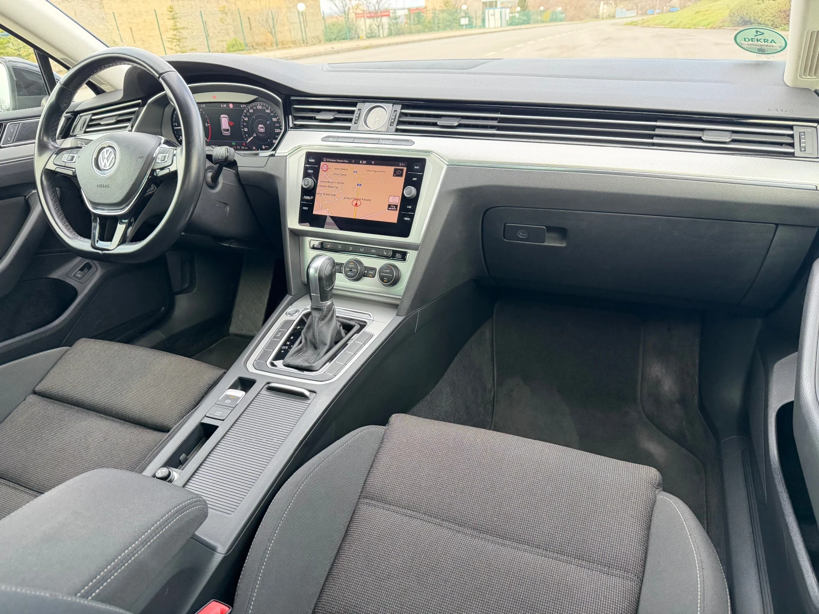 VW Passat 2.0tdi Digital cockpit , снимка 10 - Автомобили и джипове - 54009378
