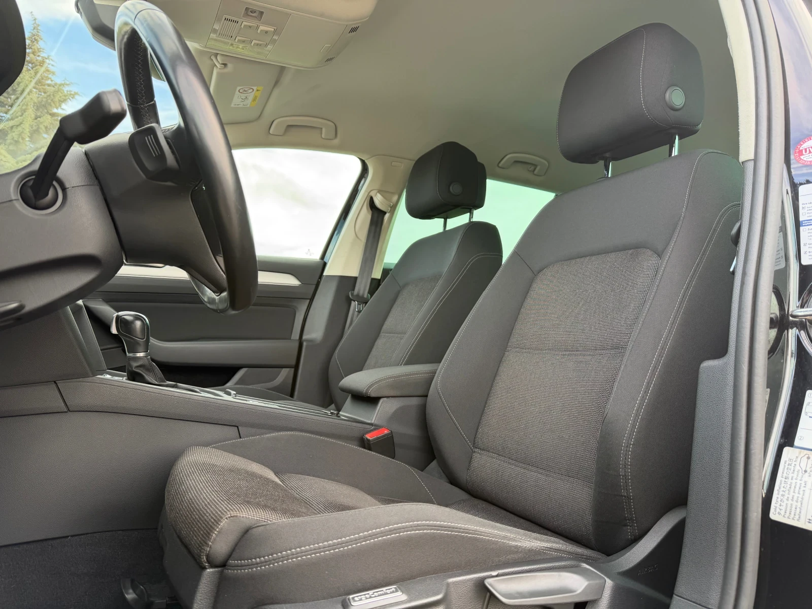 VW Passat 2.0tdi Digital cockpit , снимка 15 - Автомобили и джипове - 54009378